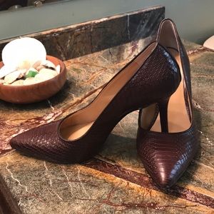Ann Taylor pumps